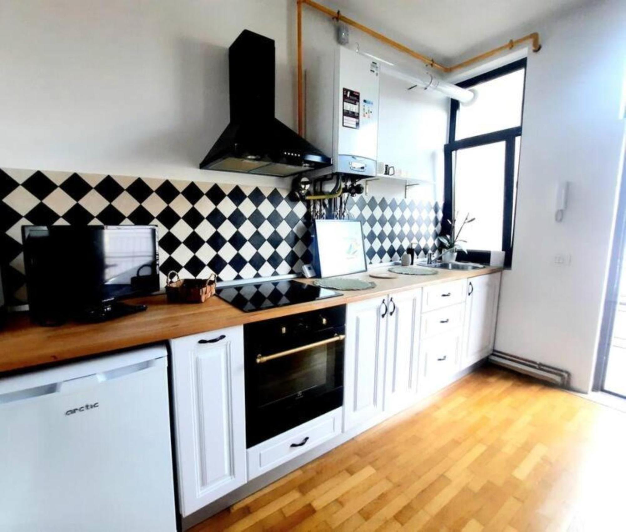 One Bedroom By The Park Old Town Belle Vue Timisoara Exterior photo
