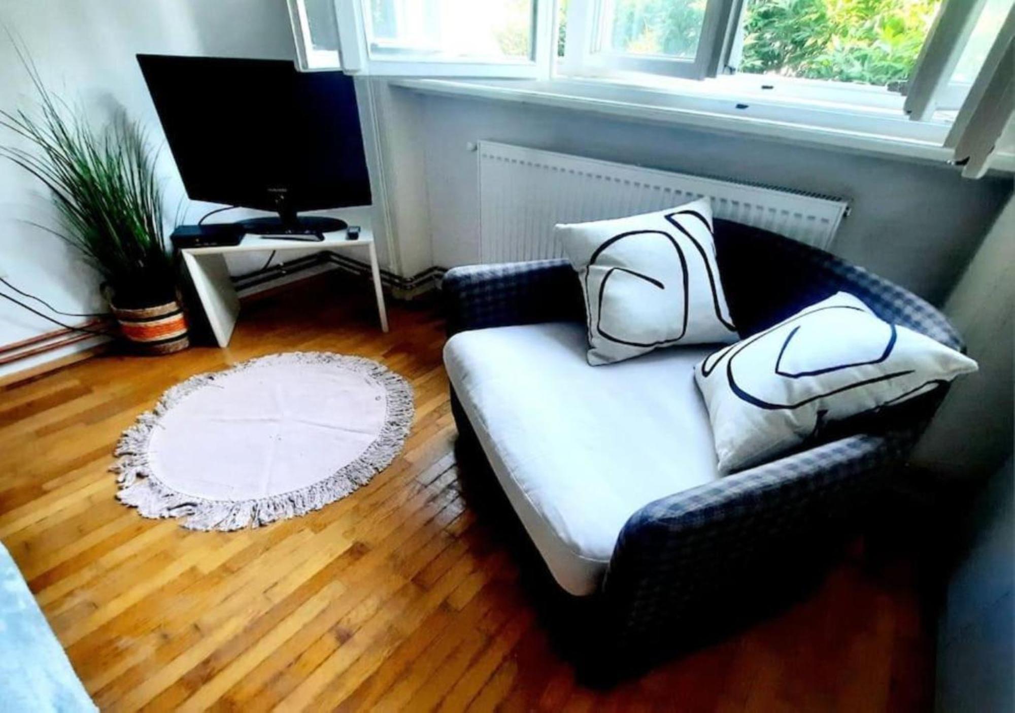 One Bedroom By The Park Old Town Belle Vue Timisoara Exterior photo