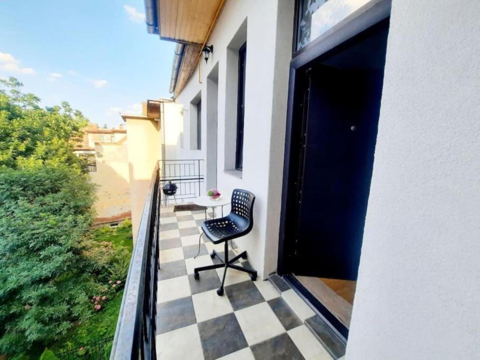 One Bedroom By The Park Old Town Belle Vue Timisoara Exterior photo